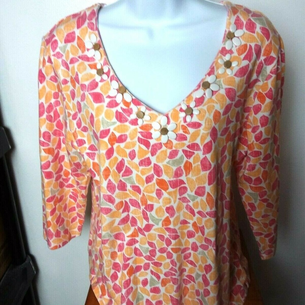 Hearts of Palm ladies leaf print beaded pullover.